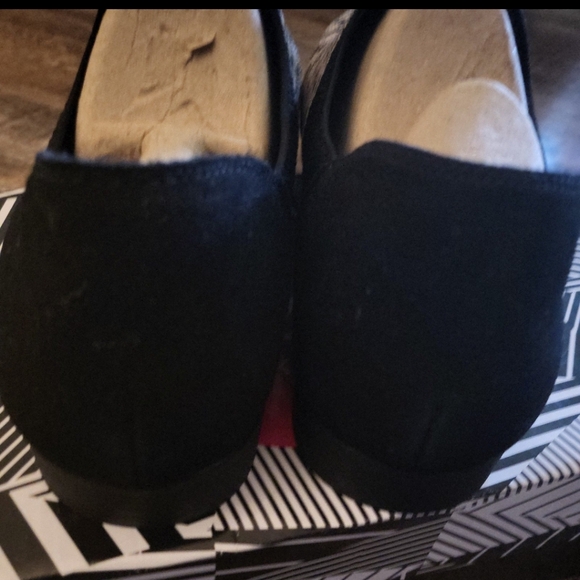 Cleo's by Skechers - Picture 4 of 4